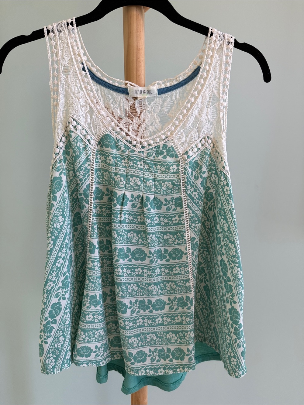 Taylor & Sage Mint Green and White Lace Tank Top